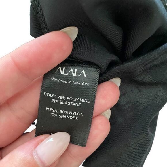 ‎ALALA Shiny Mesh Legging - Picture 4 of 4